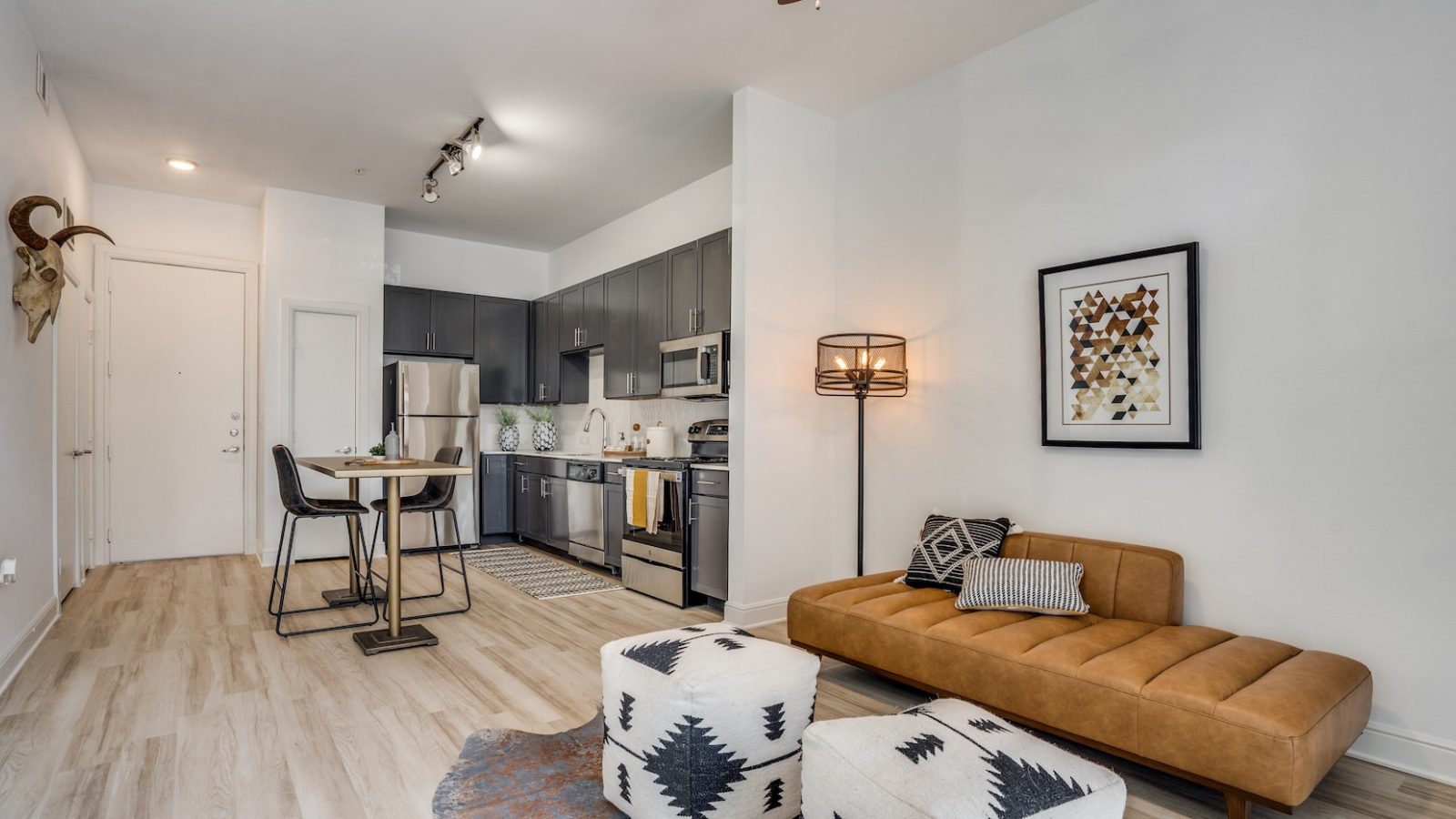 NEO Midtown | Beautiful Apartments in Far North Dallas